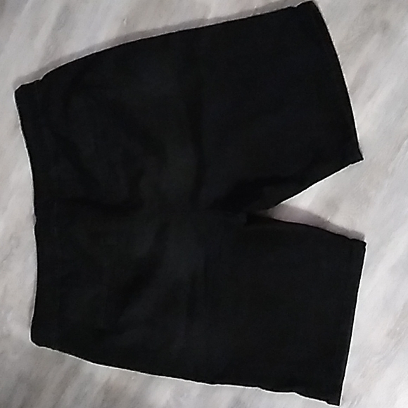 Men's black Only & Sons shorts - Picture 3 of 3